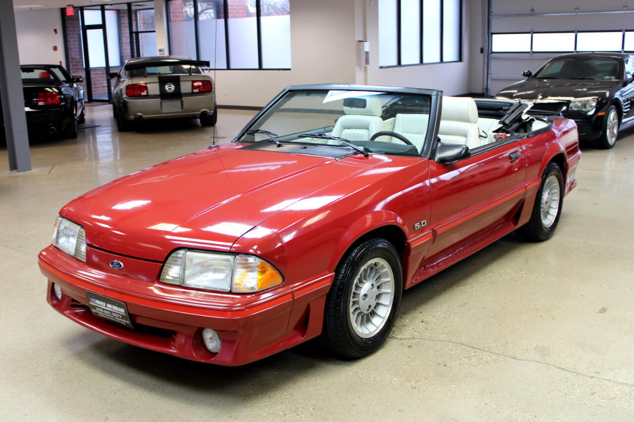Ford-Mustang-GT-Convertible-1987-Convertible-2
