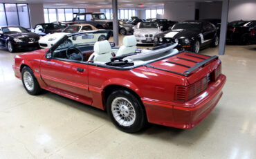 Ford-Mustang-GT-Convertible-1987-Convertible-25