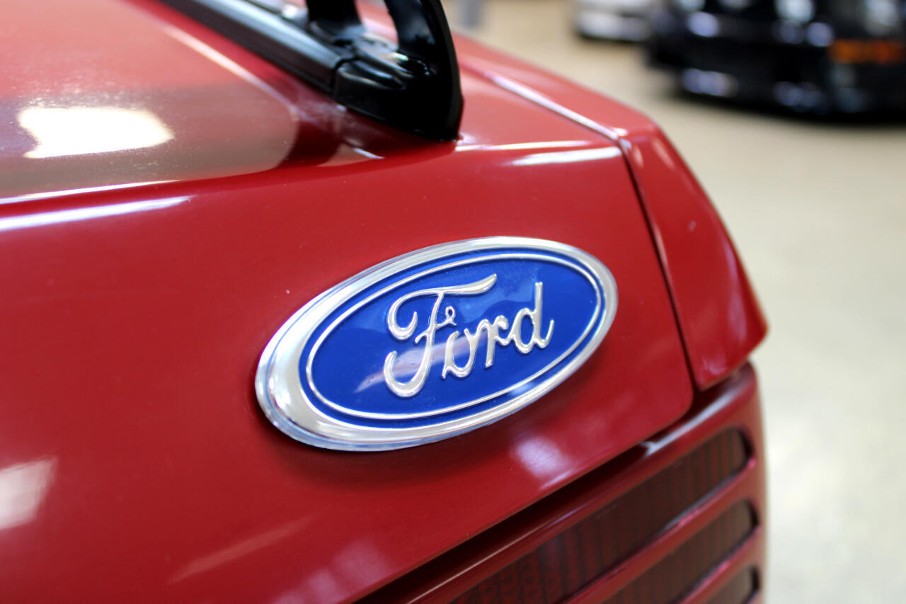 Ford-Mustang-GT-Convertible-1987-Convertible-29