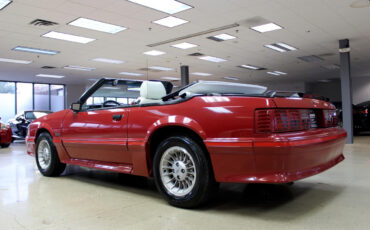 Ford-Mustang-GT-Convertible-1987-Convertible-3