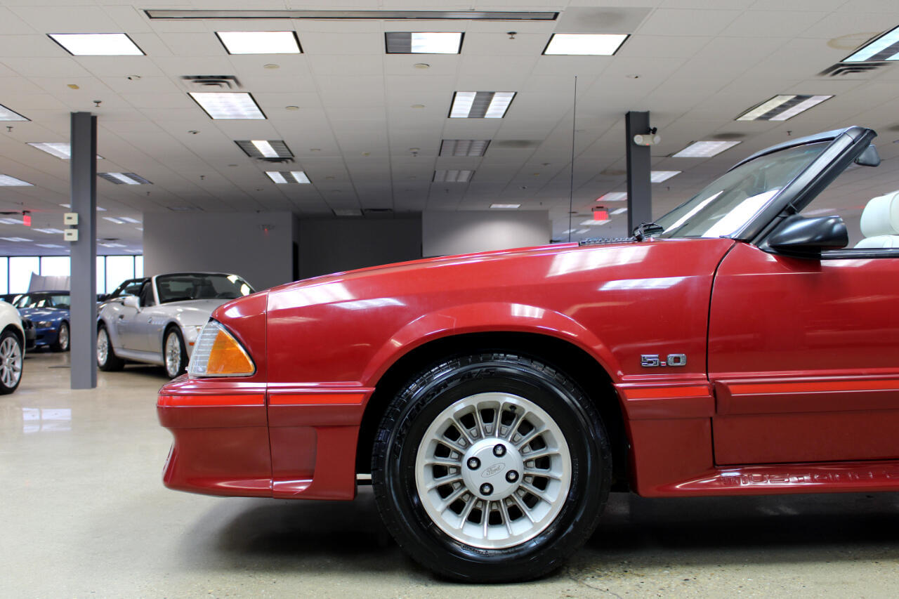 Ford-Mustang-GT-Convertible-1987-Convertible-33
