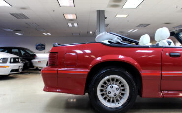 Ford-Mustang-GT-Convertible-1987-Convertible-35