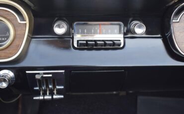 Ford-Mustang-convertible-1965-19