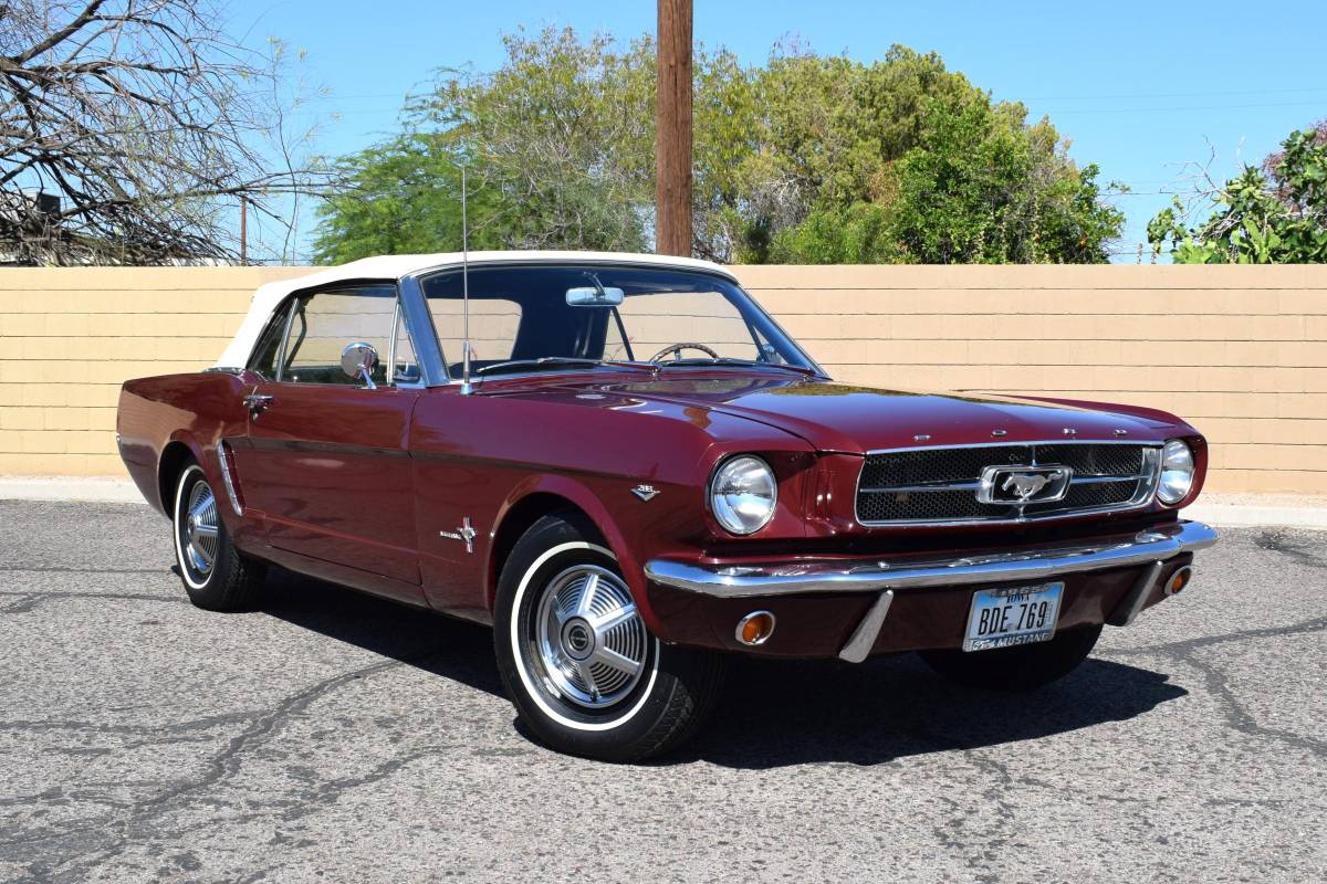 Ford-Mustang-convertible-1965-8