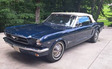 Ford-Mustang-convertible-1965-blue-1