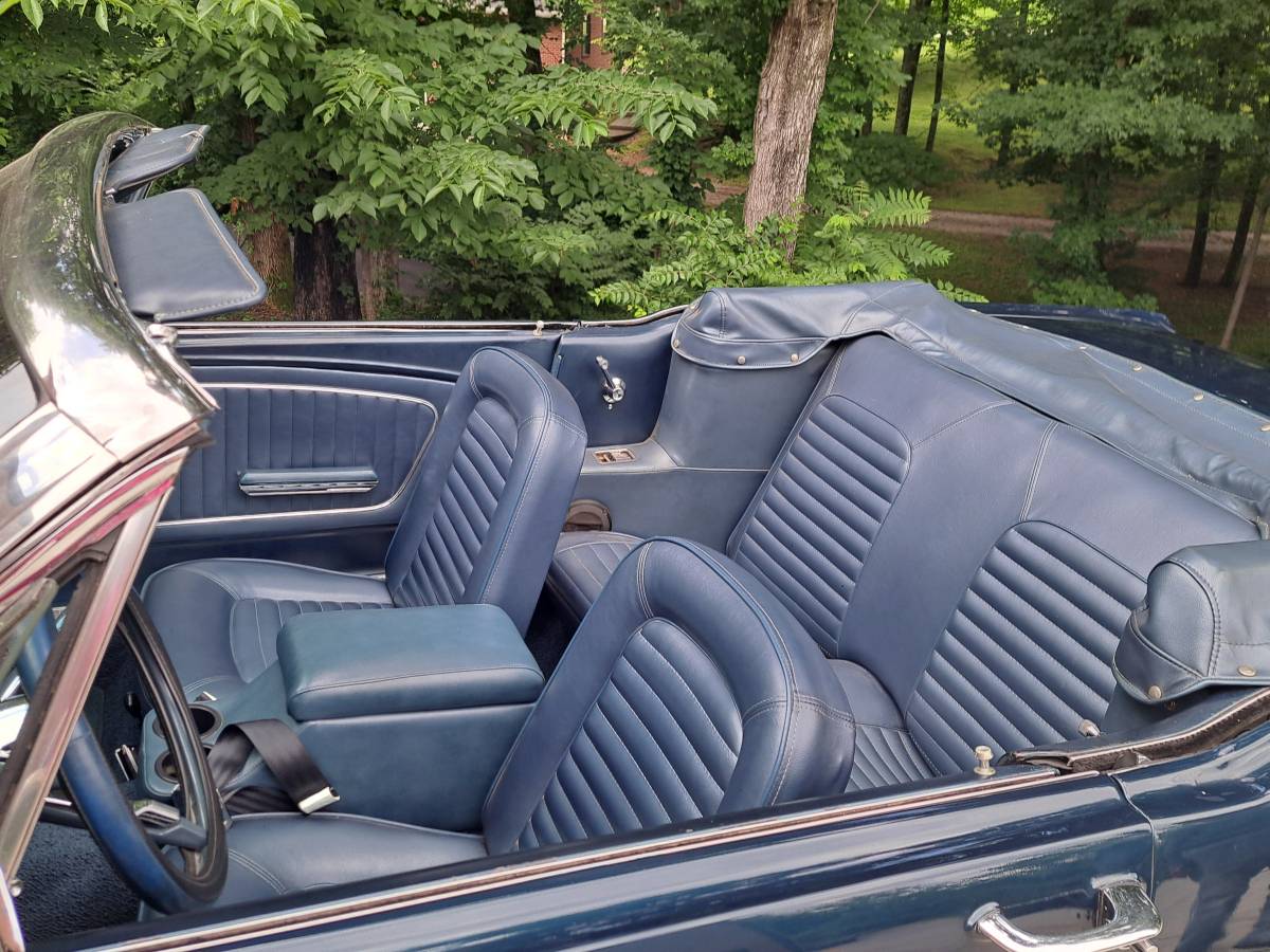 Ford-Mustang-convertible-1965-blue-3