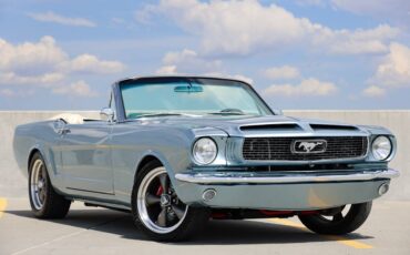 Ford-Mustang-convertible-1965-blue