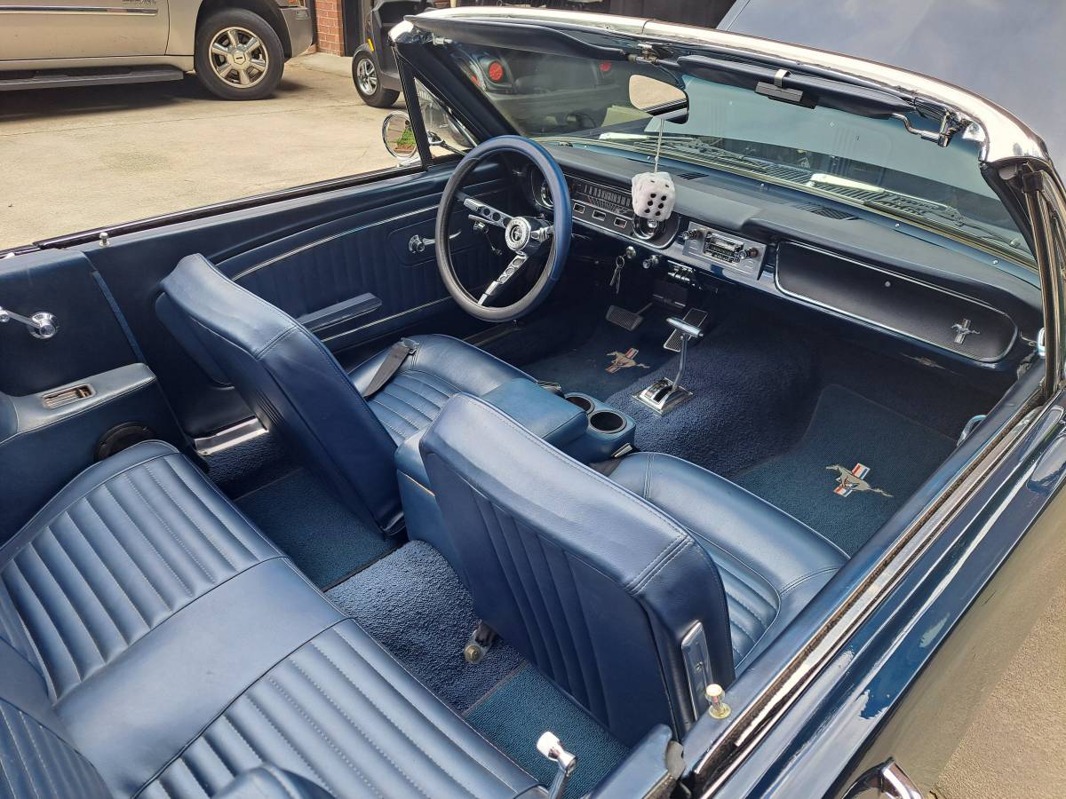 Ford-Mustang-convertible-1965-blue-4