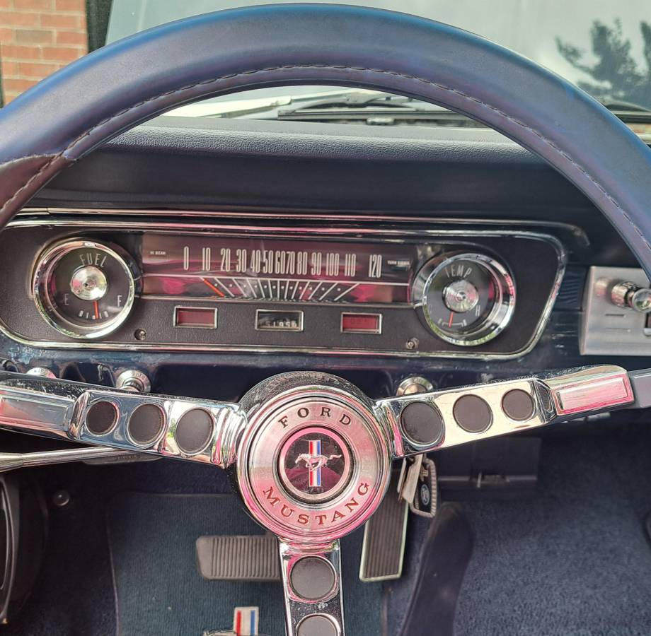 Ford-Mustang-convertible-1965-blue-5