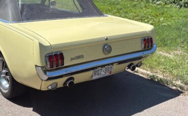 Ford-Mustang-convertible-1966-yellow-9