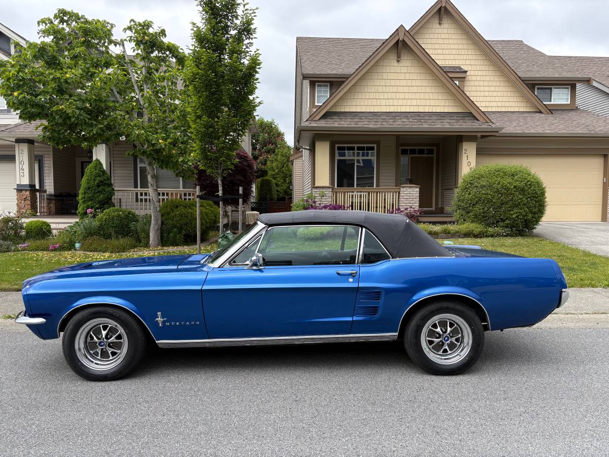 Ford-Mustang-convertible-1967-blue-15