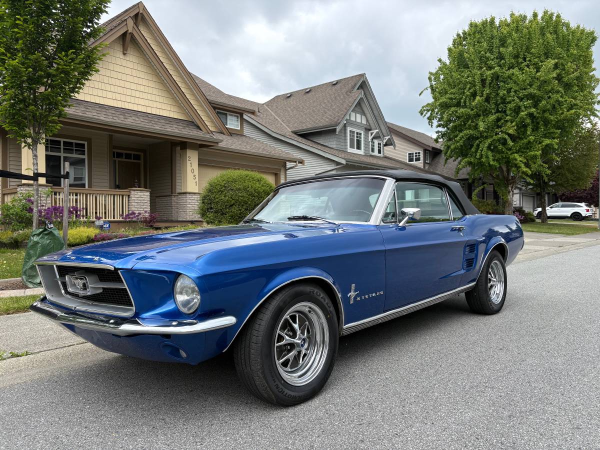 Ford-Mustang-convertible-1967-blue-18