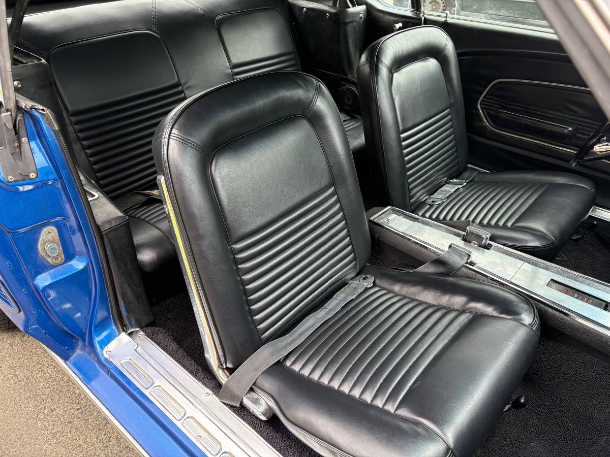 Ford-Mustang-convertible-1967-blue-20