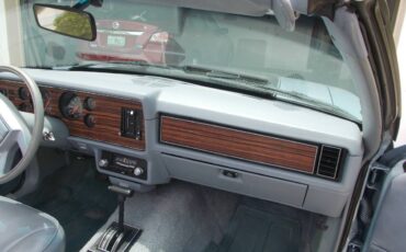 Ford-Mustang-convertible-1983-blue-10