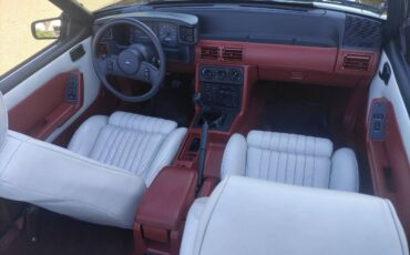 Ford-Mustang-convertible-1987-red-15