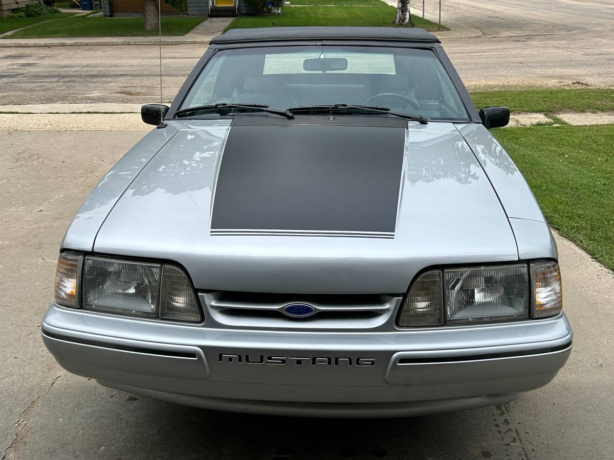 Ford-Mustang-convertible-1993-silver-4