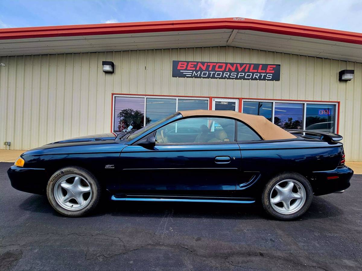 Ford-Mustang-convertible-1995-13