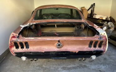 Ford-Mustang-fastback-1967-red-11