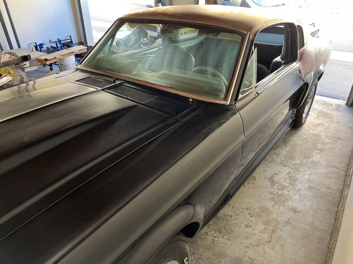 Ford-Mustang-fastback-1967-red-14