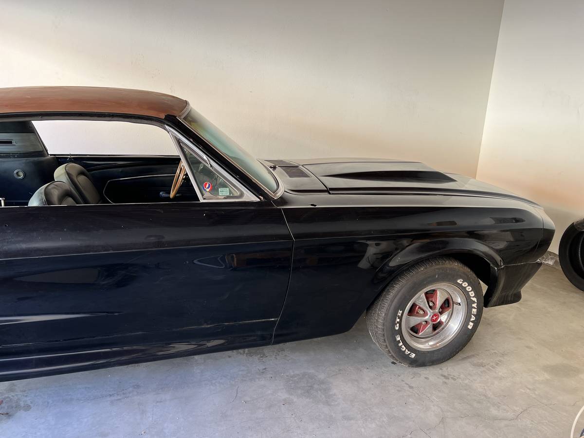 Ford-Mustang-fastback-1967-red-9