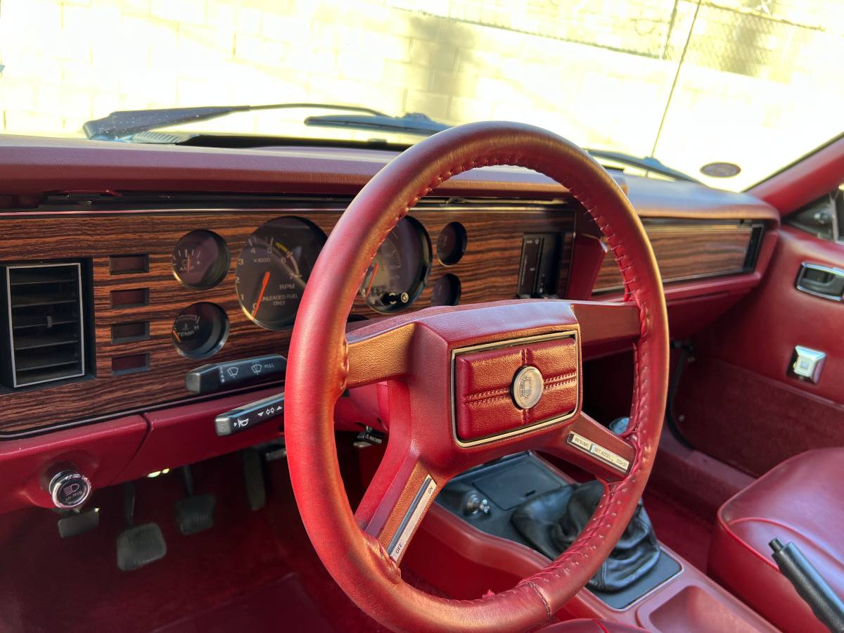 Ford-Mustang-glx-1983-silver-10