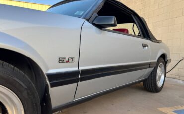 Ford-Mustang-glx-1983-silver-20