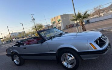 Ford-Mustang-glx-1983-silver-23