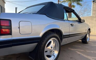 Ford-Mustang-glx-1983-silver-6