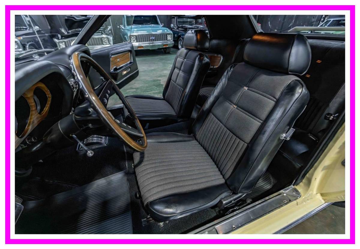 Ford-Mustang-grande-1969-yellow-2