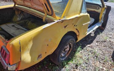 Ford-Mustang-gt-1965-yellow-18