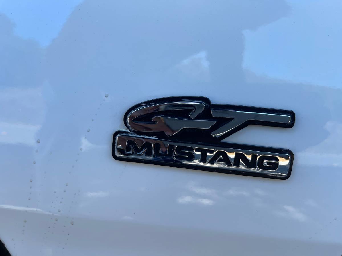 Ford-Mustang-gt-convertible-1995-white-14