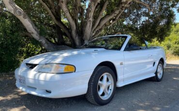 Ford-Mustang-gt-convertible-1995-white-2