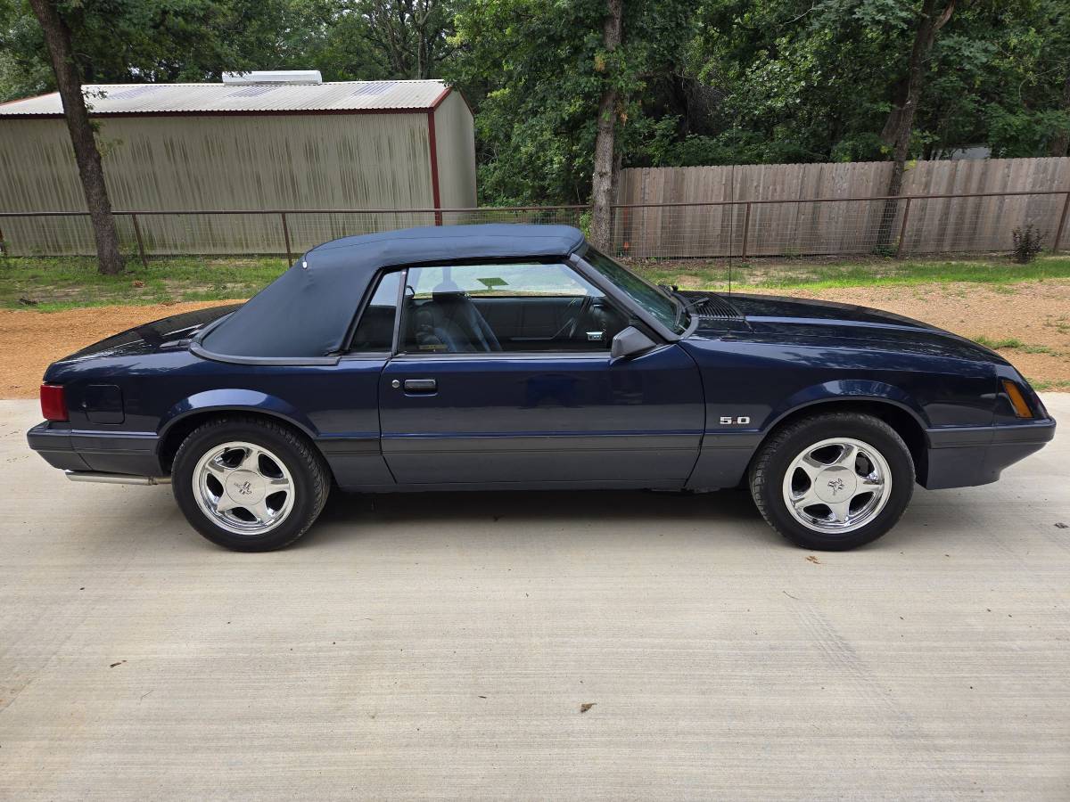 Ford-Mustang-lx-1985-blue-5