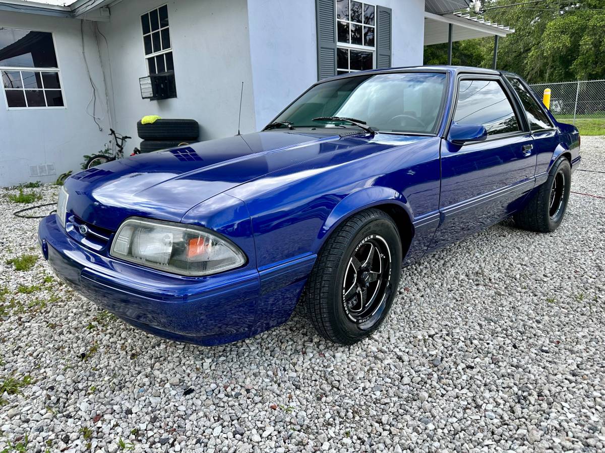 Ford-Mustang-lx-1992-blue-6