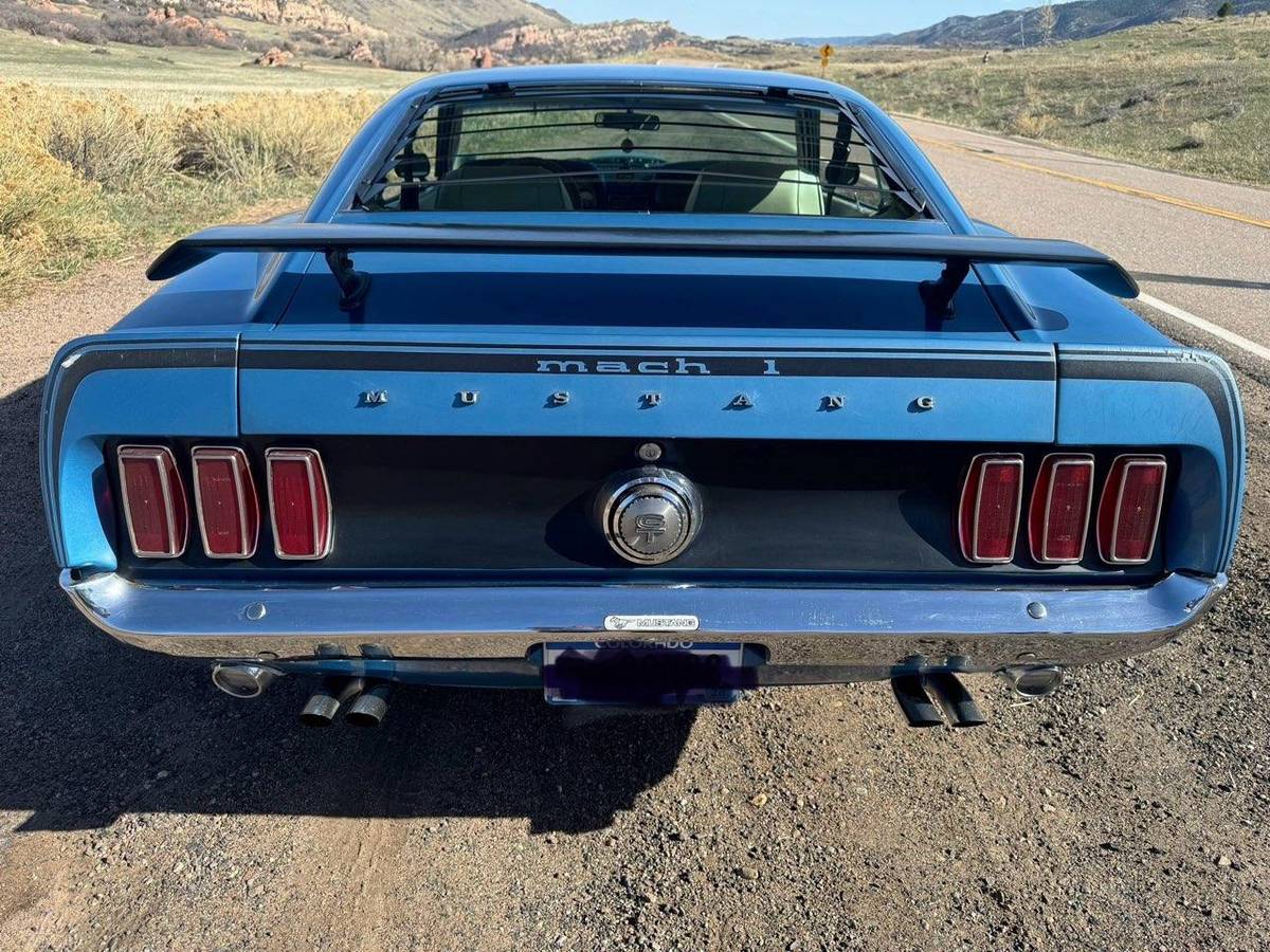 Ford-Mustang-mach-1-1969-blue-2