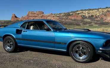 Ford-Mustang-mach-1-1969-blue