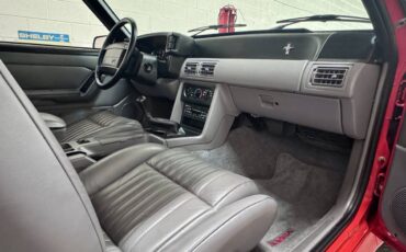 Ford-Mustang-svt-cobra-1993-21