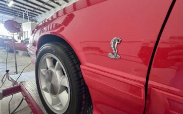 Ford-Mustang-svt-cobra-1993-7