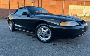 Ford-Mustang-svt-cobra-1995-black