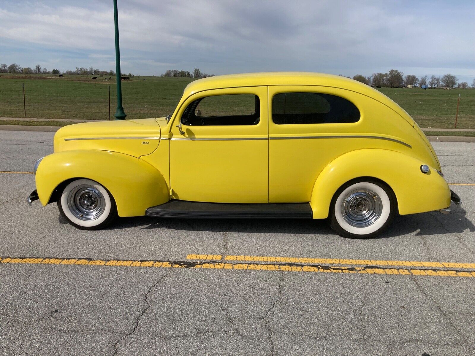 Ford-Other-1940-Sedan-14