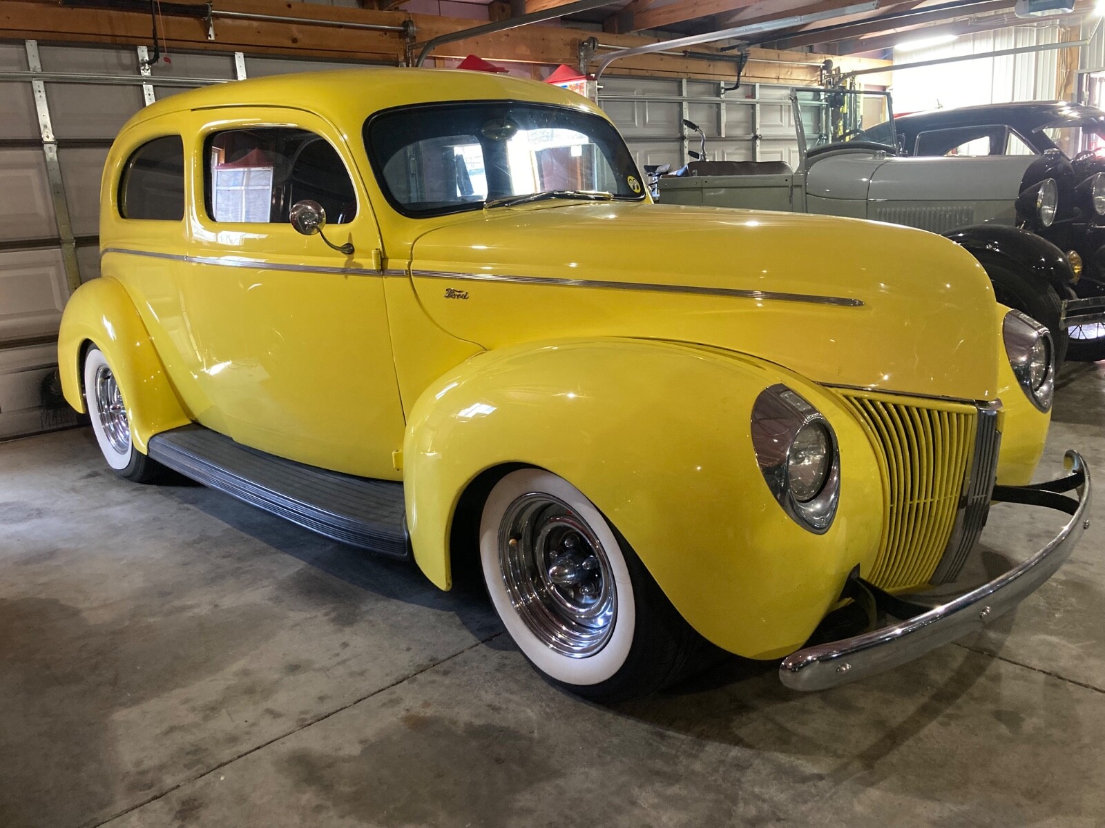 Ford-Other-1940-Sedan-2