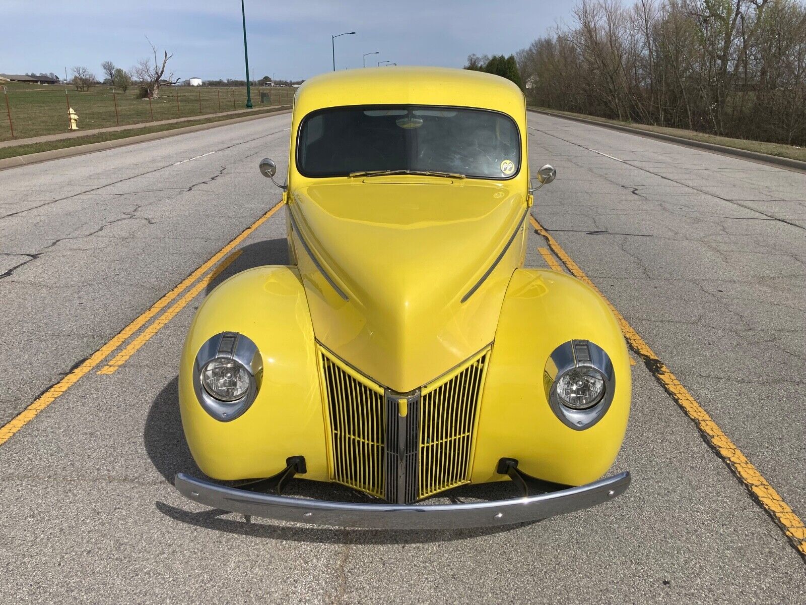 Ford-Other-1940-Sedan