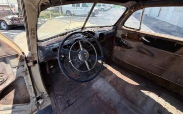 Ford-Other-1946-Sedan-11