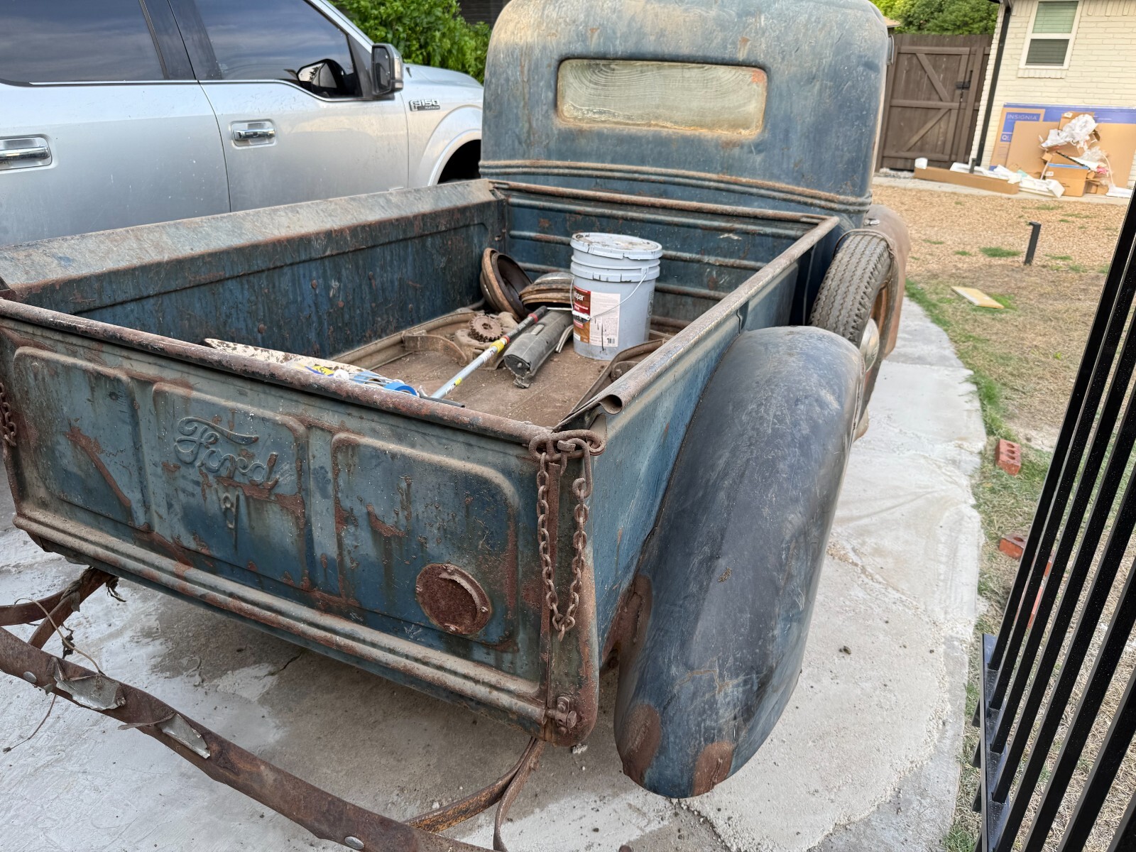 Ford-Other-Pickups-1938-10