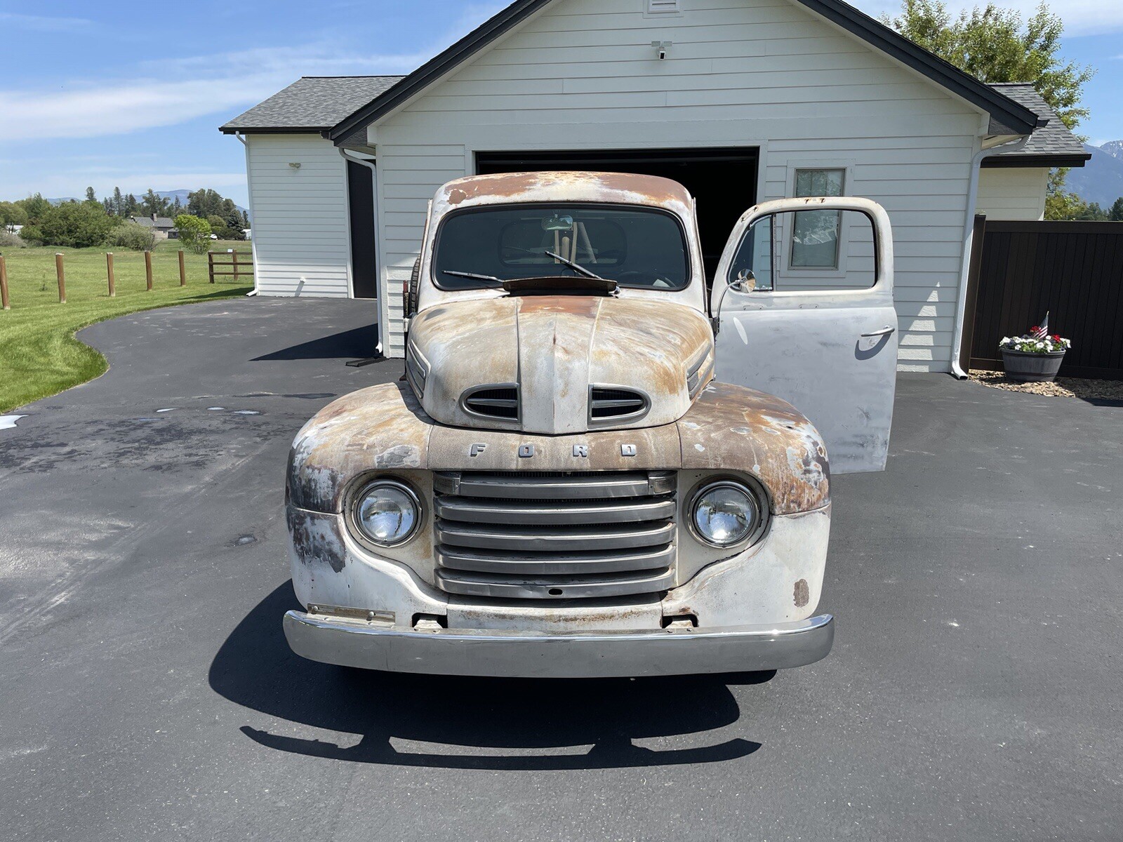 Ford-Other-Pickups-1948-Standard-Cab-Pickup-1