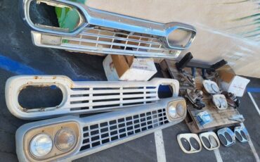 Ford-Panel-Truck-1959-12
