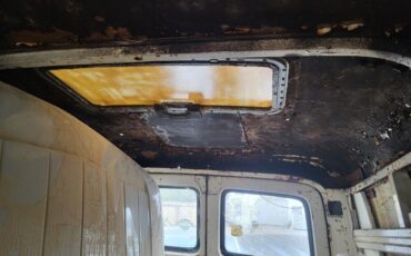 Ford-Panel-Truck-1959-15