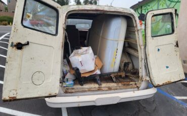 Ford-Panel-Truck-1959-16