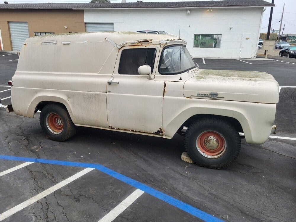 Ford-Panel-Truck-1959-2