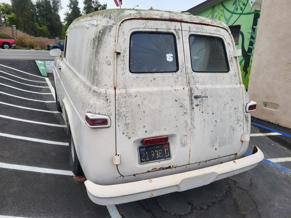 Ford-Panel-Truck-1959-3